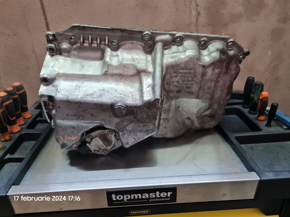 Piese motor bmw n47. Chiulasa , baie ulei...