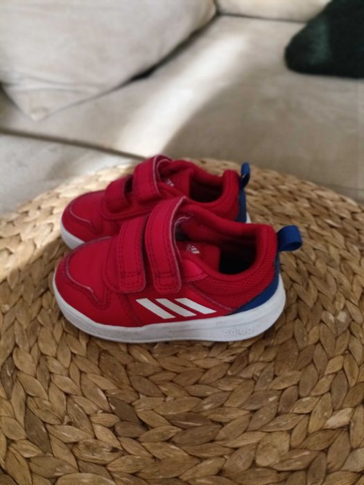 Маратонки Adidas 20 номер