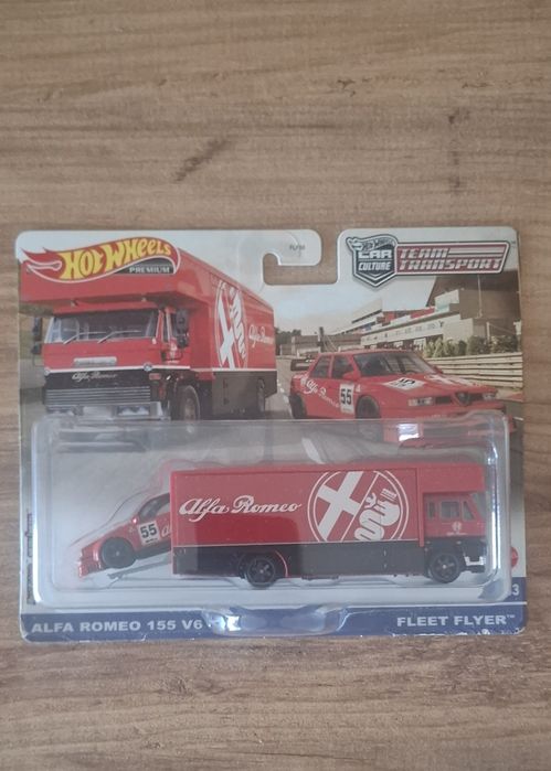 Hot wheels Bugatti Honda Team Transport