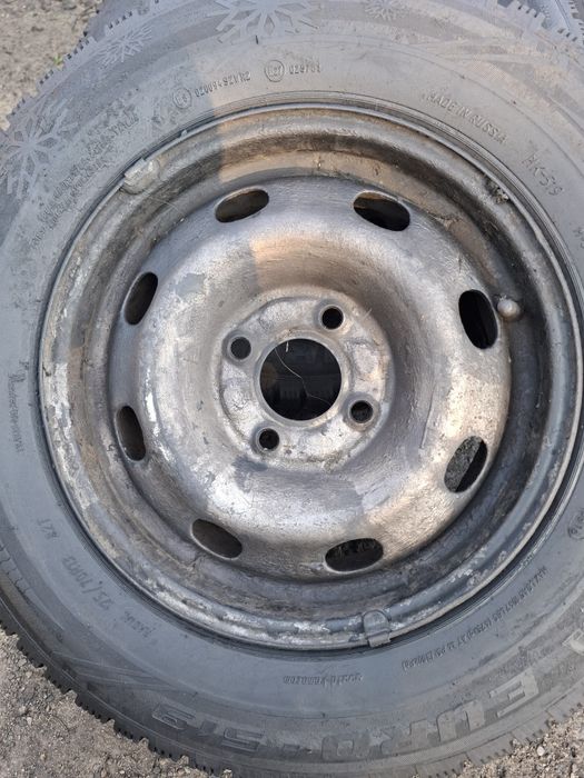 Vand 2 roti R 13 opel vw polo au anvelope 175 70 13 kama m+s ca noi