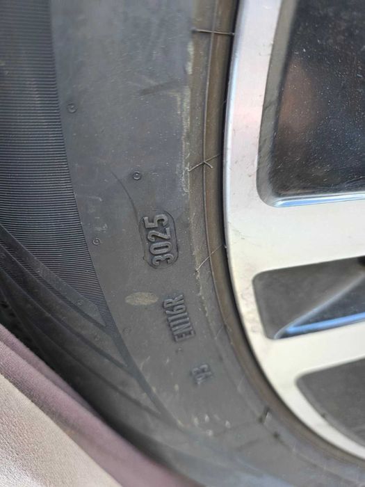 Оригинални джанти Мерцедес 17" с гуми PIRELLI DOT 2025г