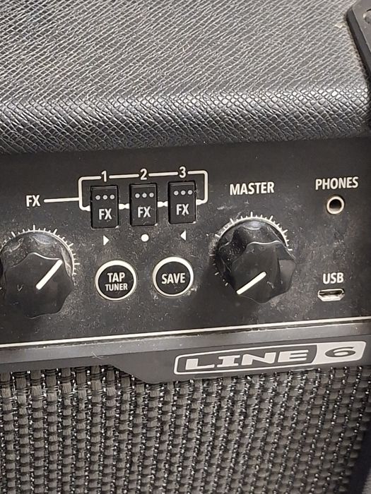 Комбо усилитель Line 6 Spider V20