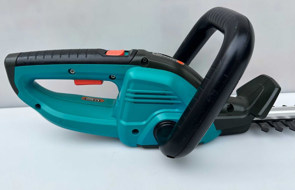 GARDENA ComfortCut - Акумулаторен храсторез