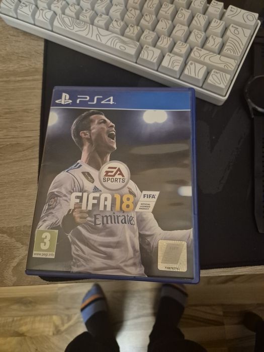 Продавам 6 броя игри за ps4