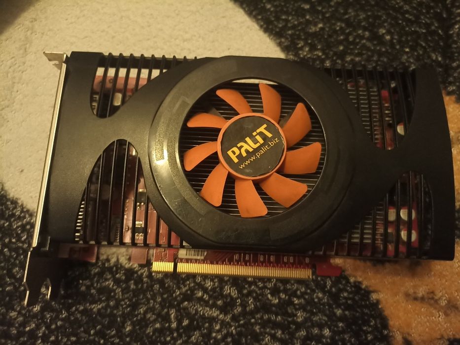 Продам видио карту