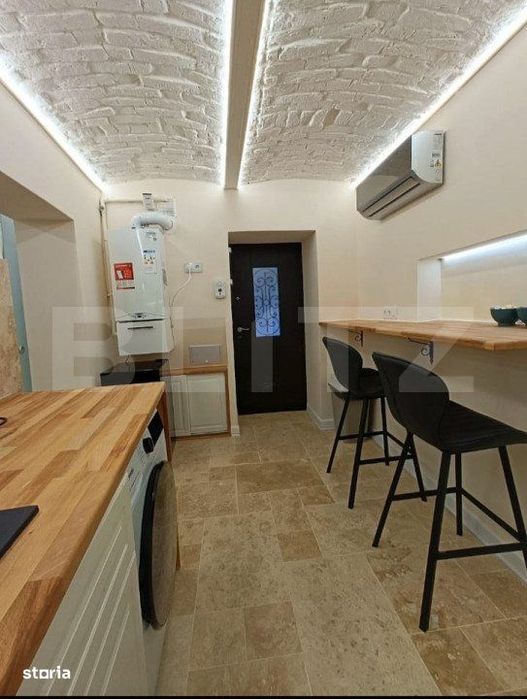 Afacere La Cheie In Centrul Orasului — fotografia 3