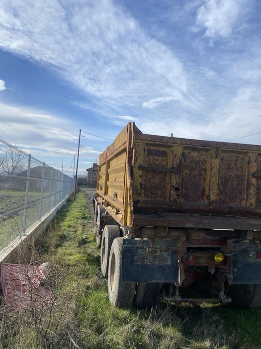 Самосвал на части