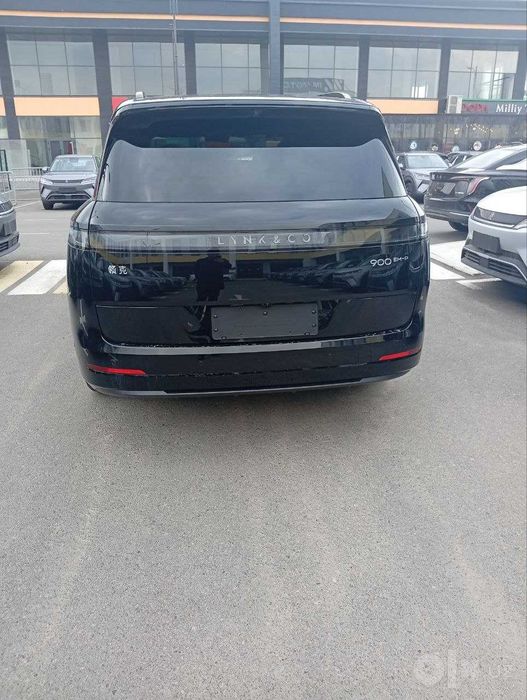 Lync & Co 900 2.0 turbo Ultra 2026 Naxt savdoga