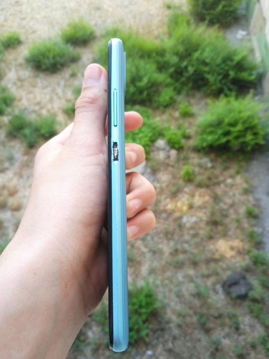 Продам телефон Realme c21y