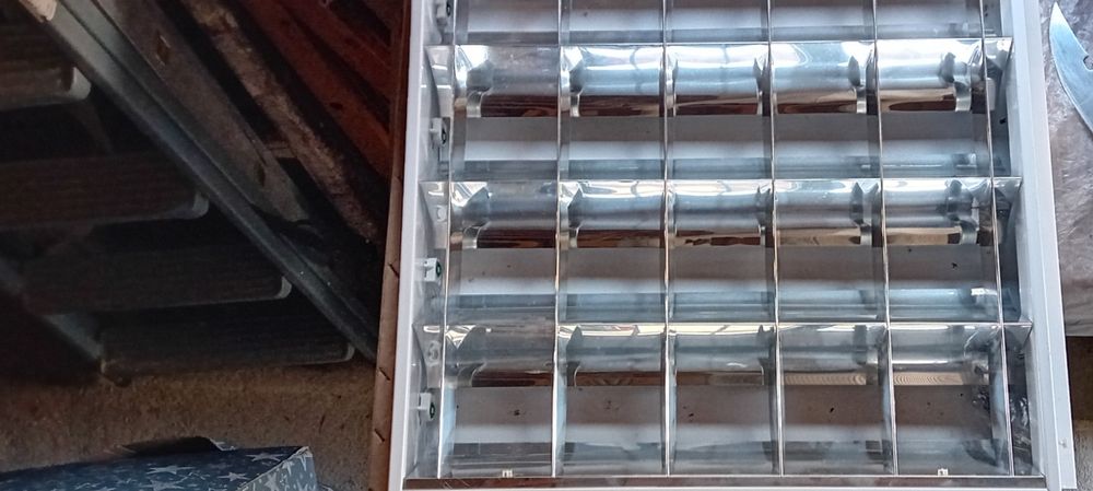 Lampa fluorescenta 60x60cm