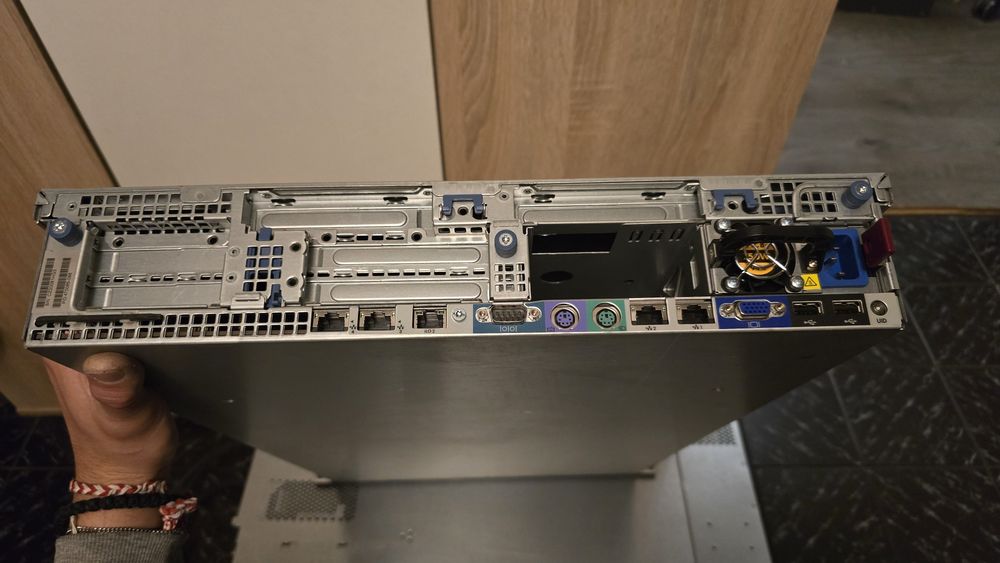 DL380 G6, 2x Xeon X5570, 8GB DDR3