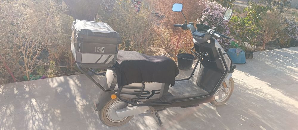 Электроскутер сотаман