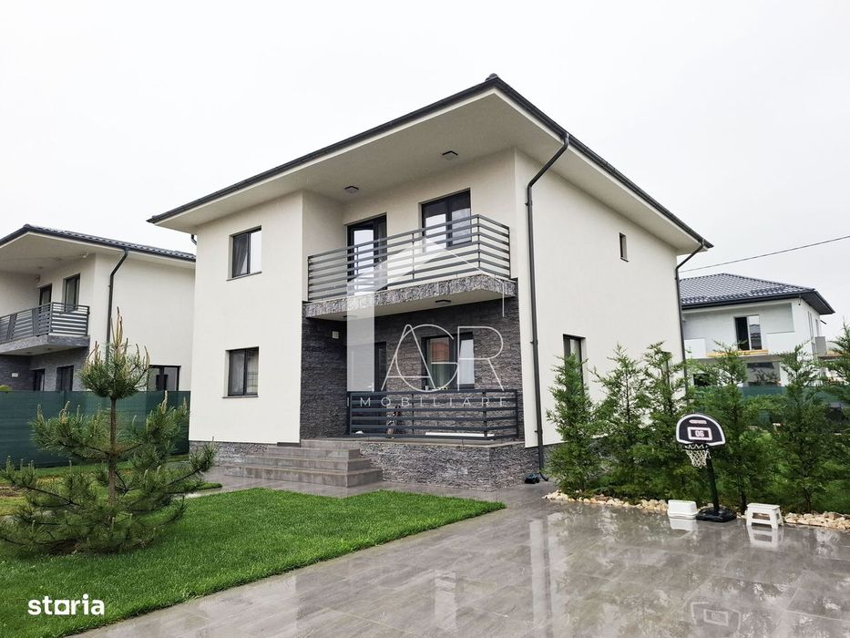 Vila P+1E, cu 5 camere, Paulesti