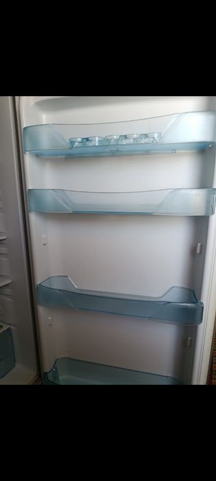 Продам срочно холодильник