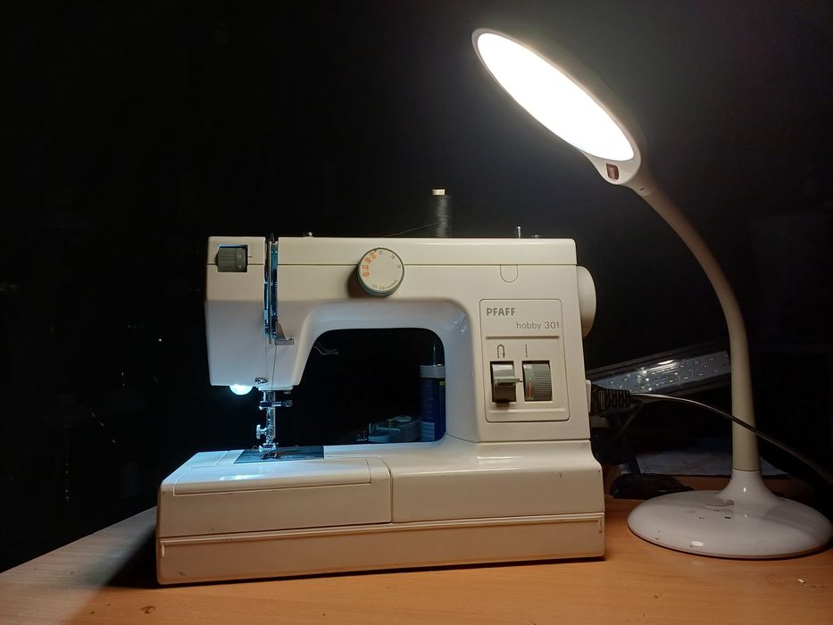 Masina cusut PFAFF HOBBY 301, ca noua
