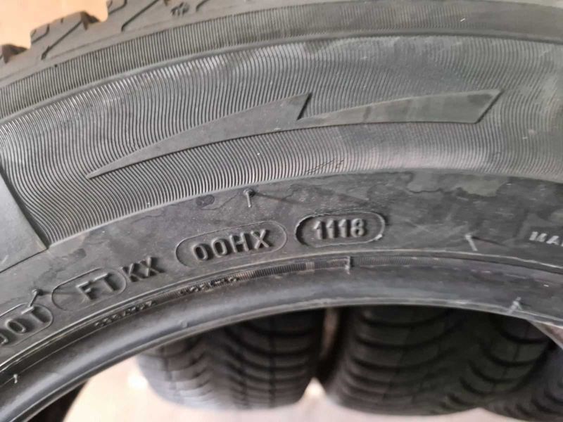4 Michelin R17 215/60
зимни гуми DOT1118
