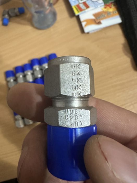 Fitinguri Swagelok și Ham-Let de 12mm