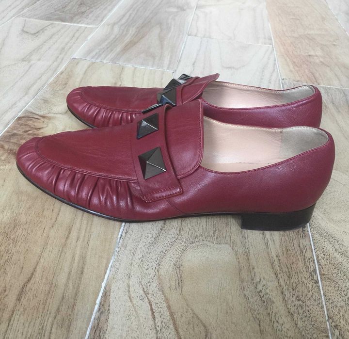 Valentino Garavani Donna Rockstud Leather Moccassines 38 със забележка