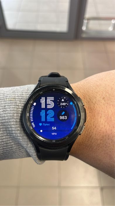 Galaxy Watch4 Classic,модель-SM-R890