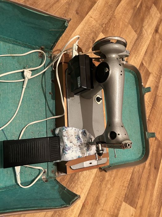 Тігін тігетін іс машинасы