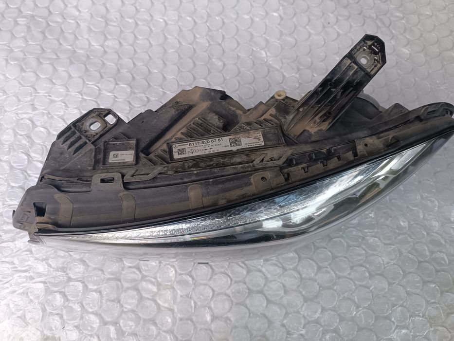Bara fata/Far stânga/dreapta Led Performance Mercedes CLAw117/Facelift