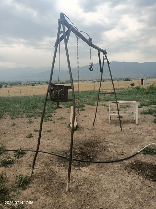 продам Лебёдка срочно