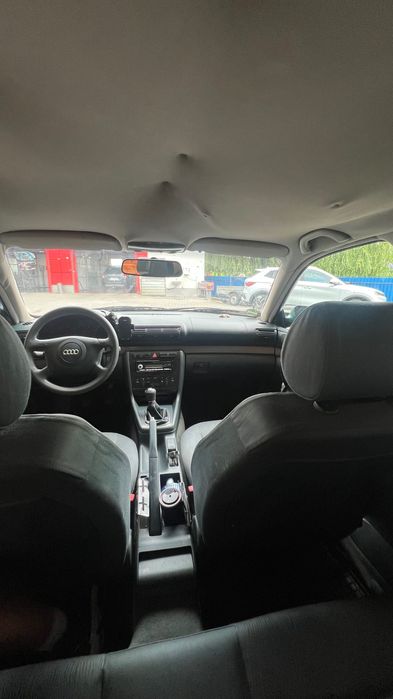 AUDI A4 2000 — imagine 4
