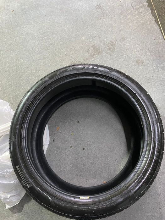325/35 R23 Pirelli P Zero PZ4 MO-S Задняя Правая Maybach GLS