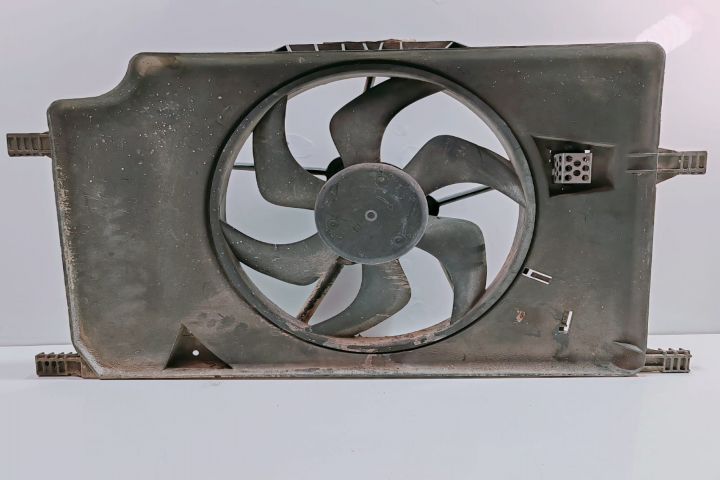 Electroventilator Racire cu Suport 8200231756 Renault Laguna a 2-a ge
