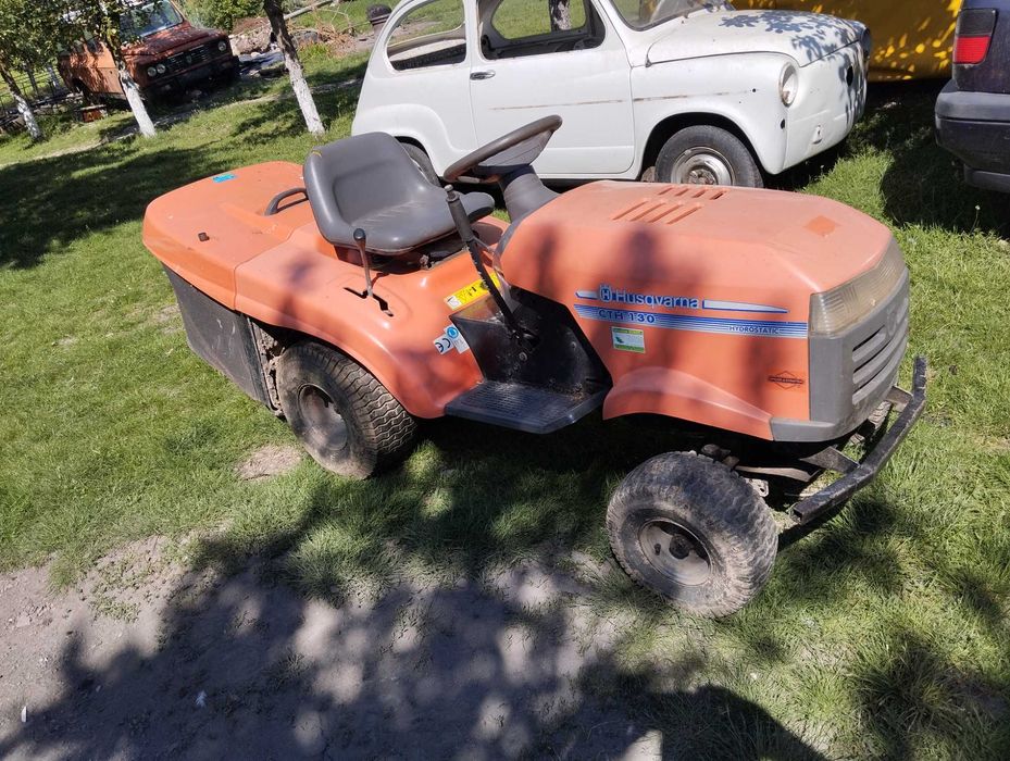 Vînd cositoare  Husqvarna