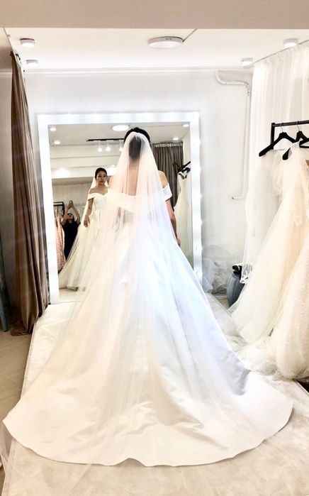 Срочно продам Итальянское платье