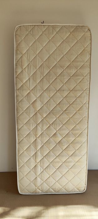 Матрак с подматрачна рамка