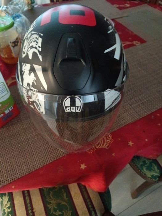 AGV Irides Valenza ECE 22.06 – Оригинална каска, Made in Italy, 2024