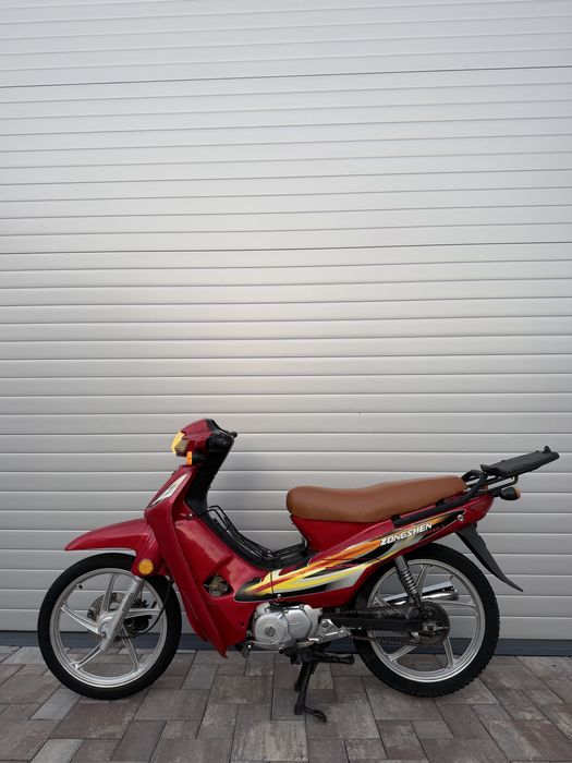 Scuter Fara Permis 25 Km / H • Benzina • Beta Ark • Zongshen