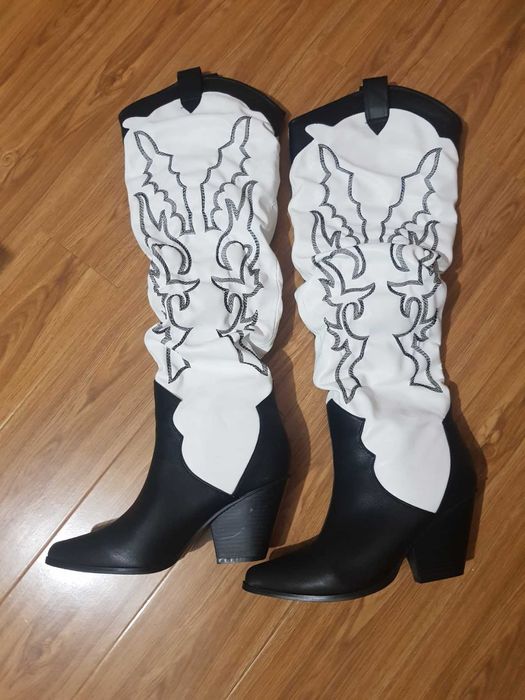 Cizme Public Desire marimea 41