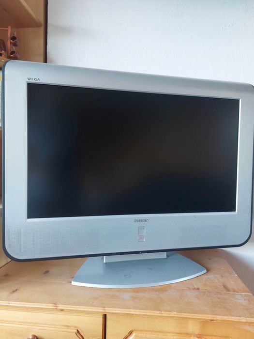 Телевизор SONY KLV-L32M