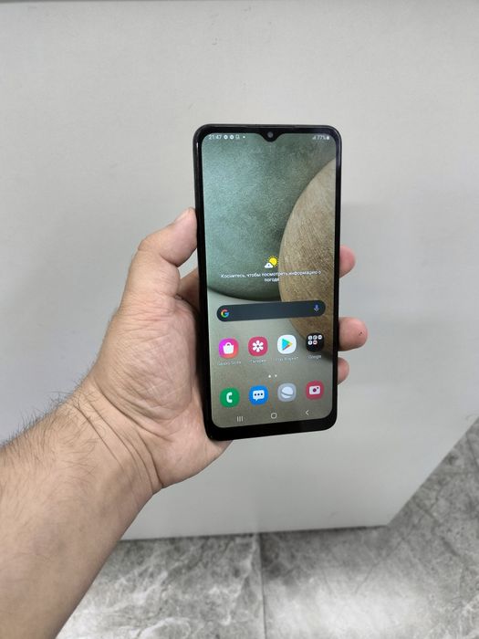 Продам Samsung A12 64gb