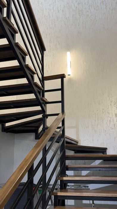 Новый дом , 2 этажа , 1,5 сотки