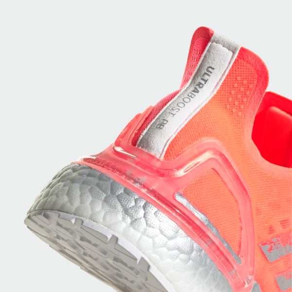 Оригинални дамски маратонки * ADIDAS ULTRABOOST PB * EU 39 1/3