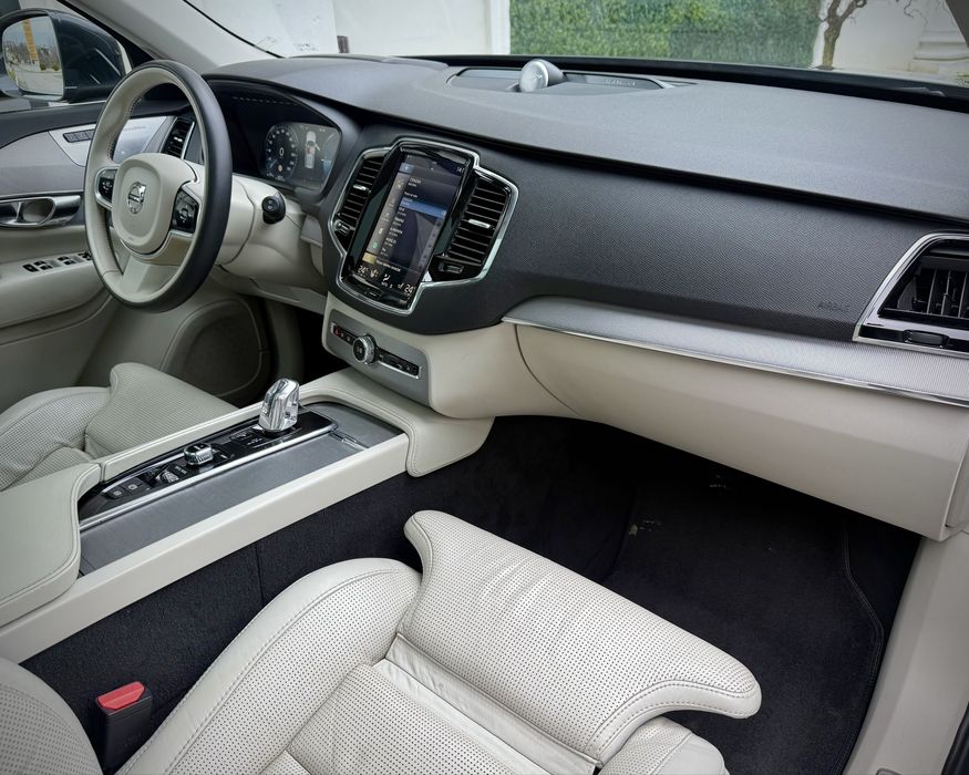 Volvo XC90 T8 7 Locuri Inscription Full Option! Garantie 12 Luni!