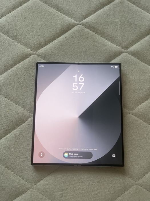 Samsung Galaxy z Fold 6