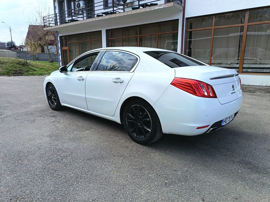 Peugeot 508 GT headup/jbl/2.2 205cp