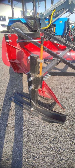 Снегопах гребнеобразователь ГОС-2,6