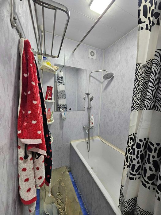 2 хоналик квартира 4 кават конечка, тукимачи бозор