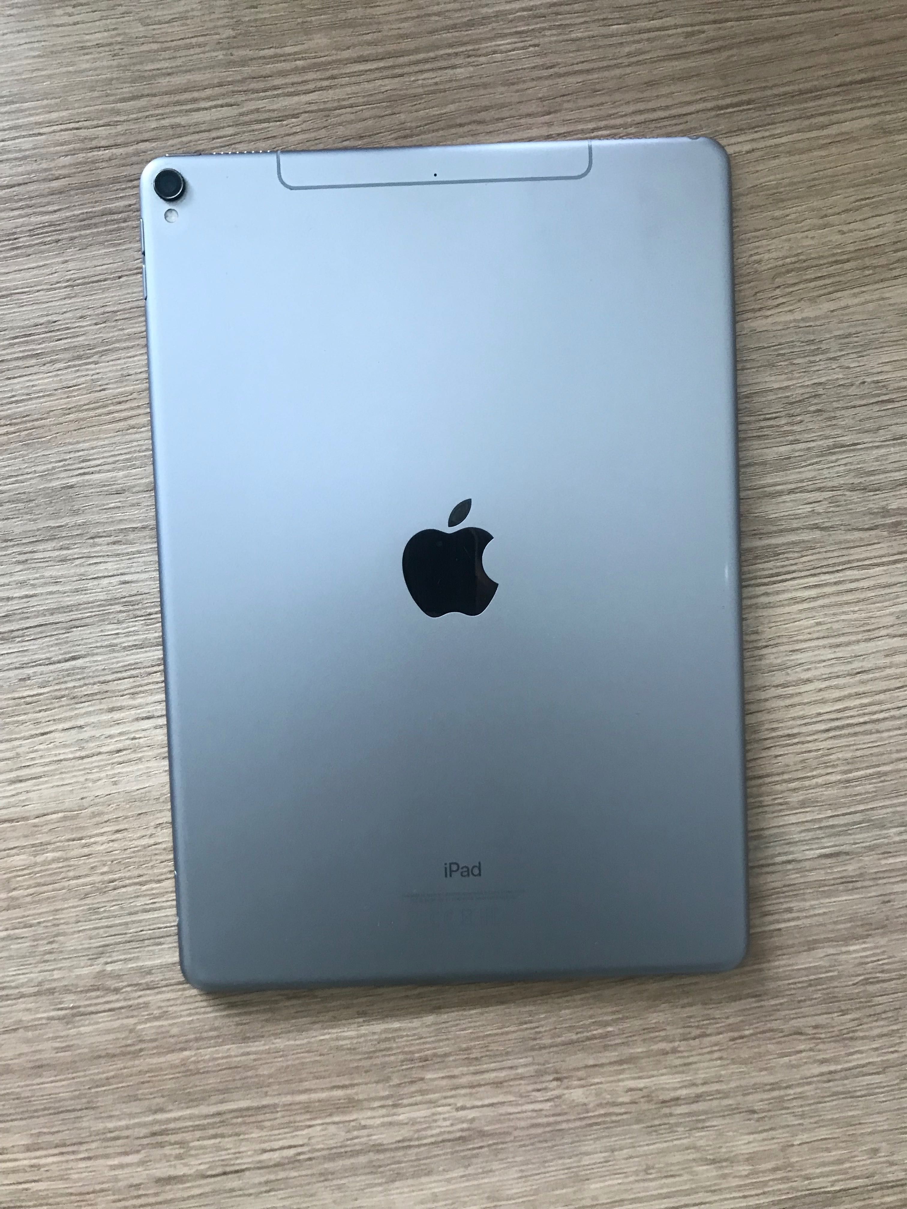 Ipad модел A1709 гр. София Гео Милев • OLX.bg