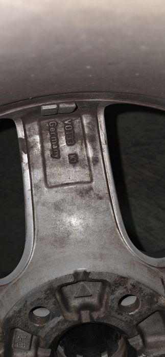 Джанти  17 цола с гуми VW