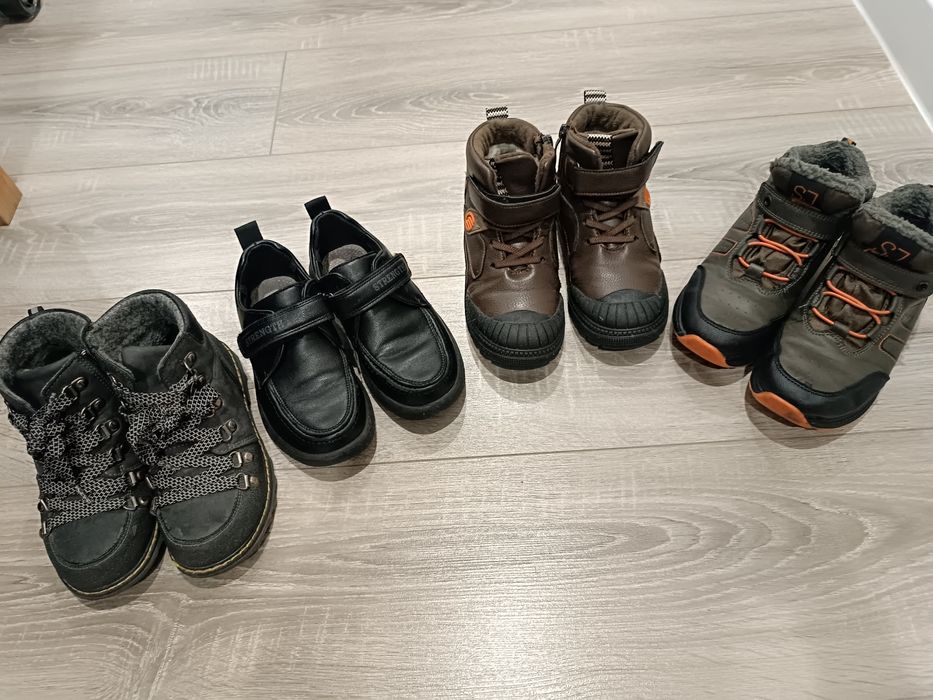 Продам обувь на мальчика!  За все 6500!