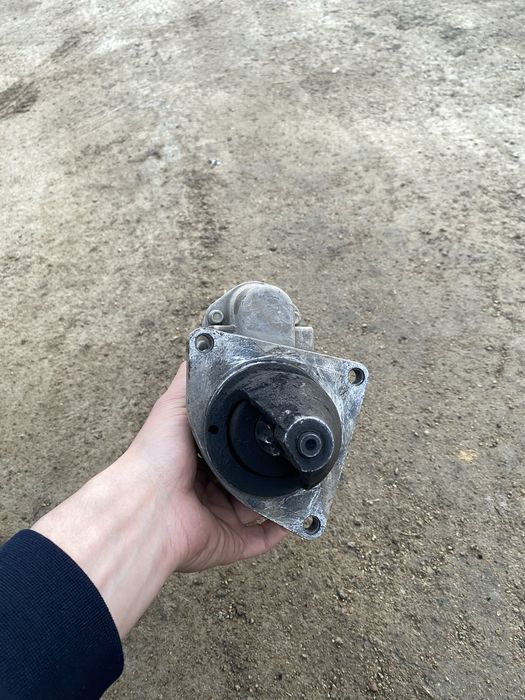 Стартер 3 болтовый от приоры