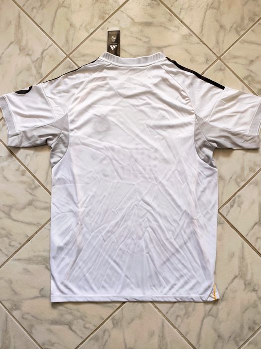 Tricou fotbal Real Madrid 2025/2026 mărimea L