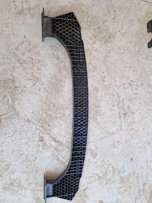 Hyundai-KIA 16-23 дизел предна долна греда на броня